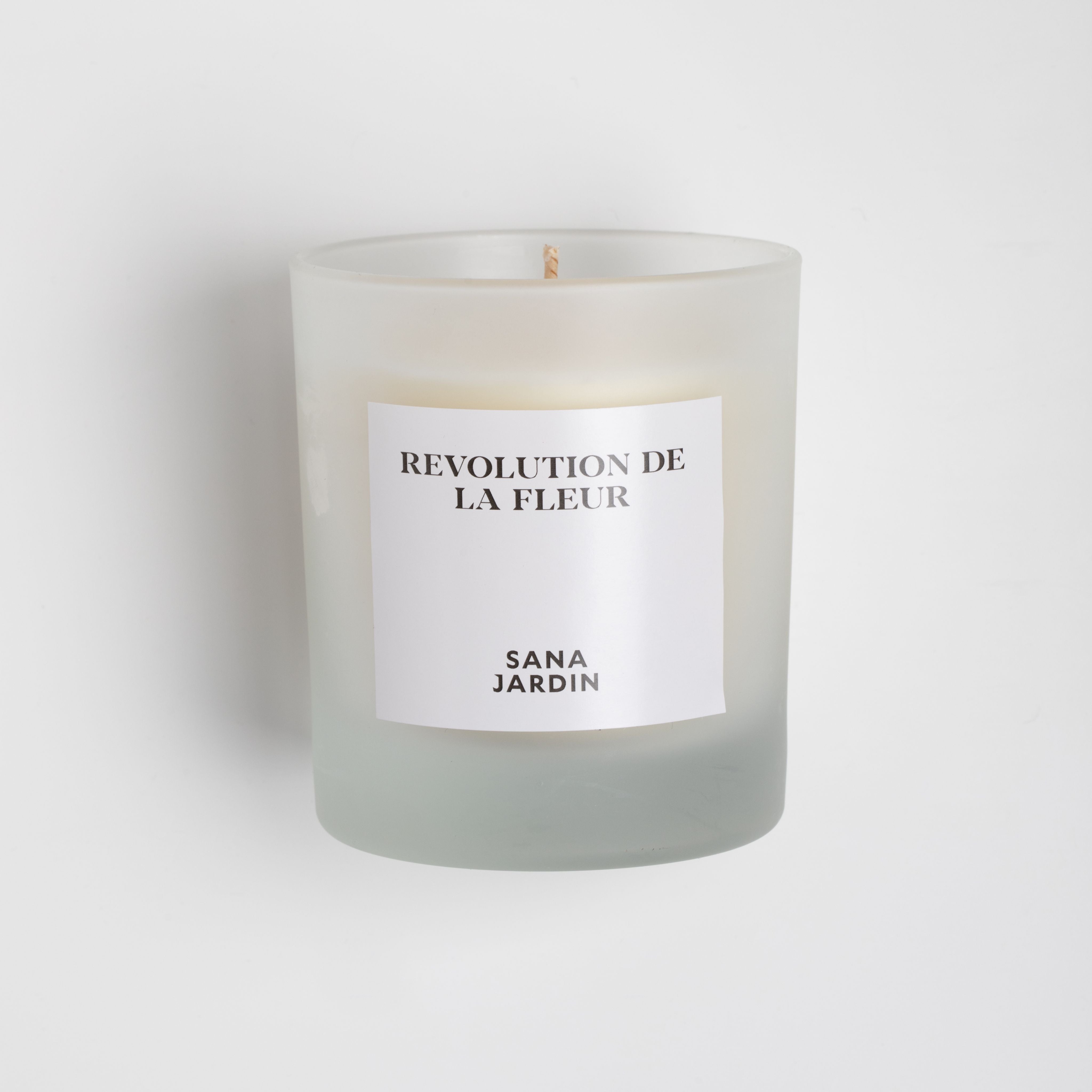 Revolution De La Fleur Scented Candle